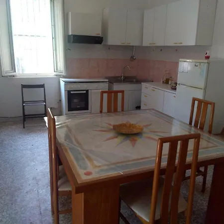 Semesterbostad La Casetta Nel Pollino *